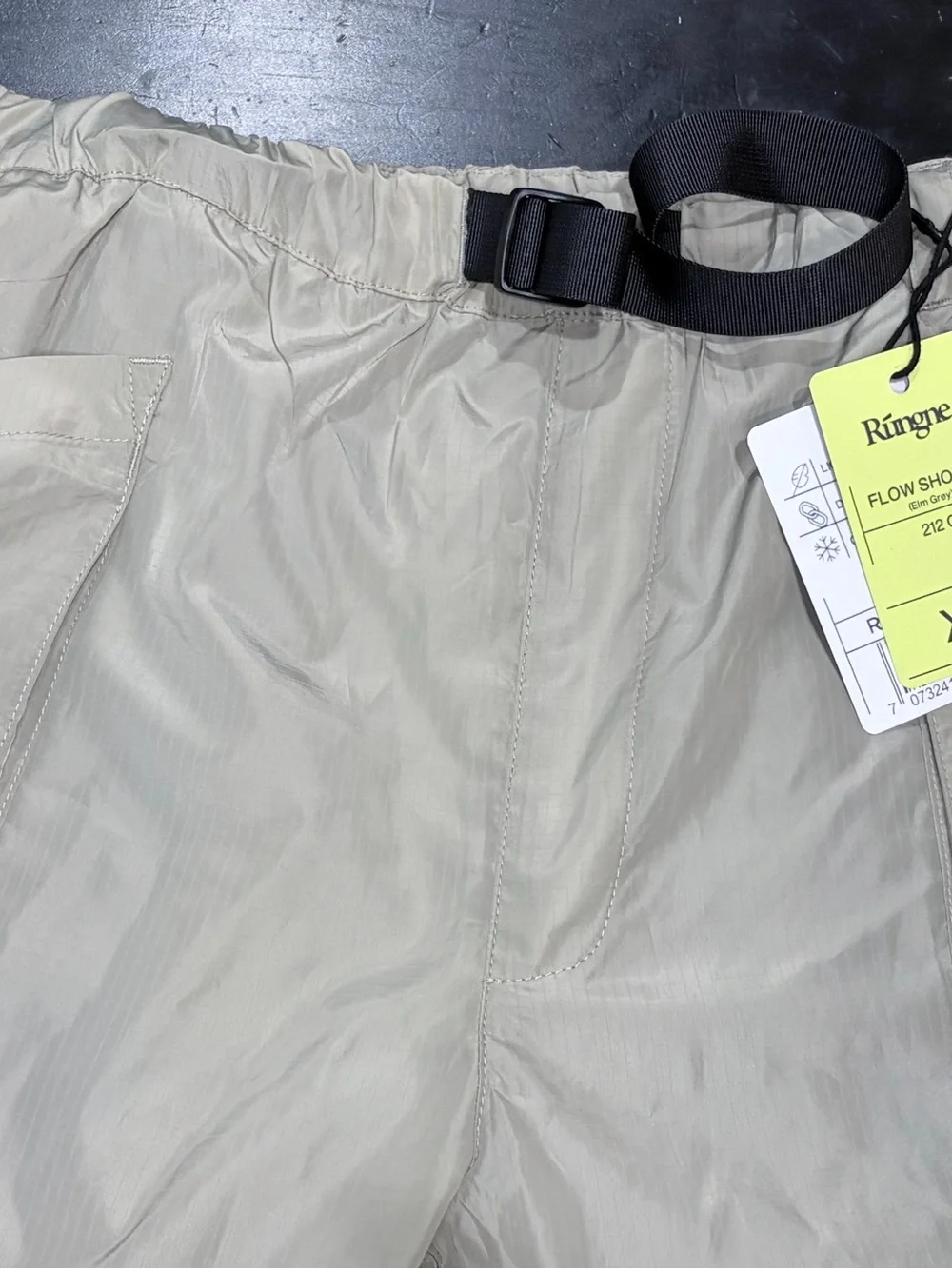NWT XL Rúngne  Men's “Flow” climbing shorts in elm grey